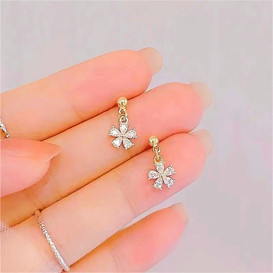 Minimalistic Flower Rhinestones Women's Earrings
