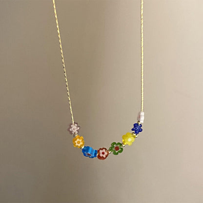 Soft Aesthetic Mini Bead Flowers Necklace