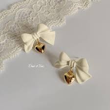 White Bow Earrings- High-Grade Light Luxury Stud