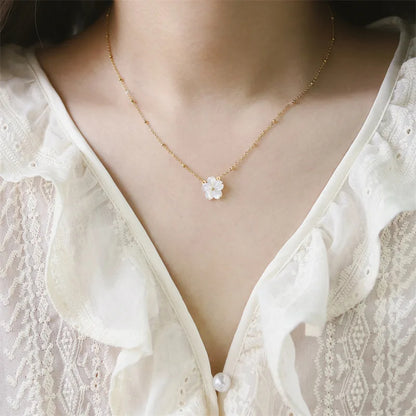 18K Gold White Flower Necklace- Real Gold-Plated Flower 304 Stainless Steel